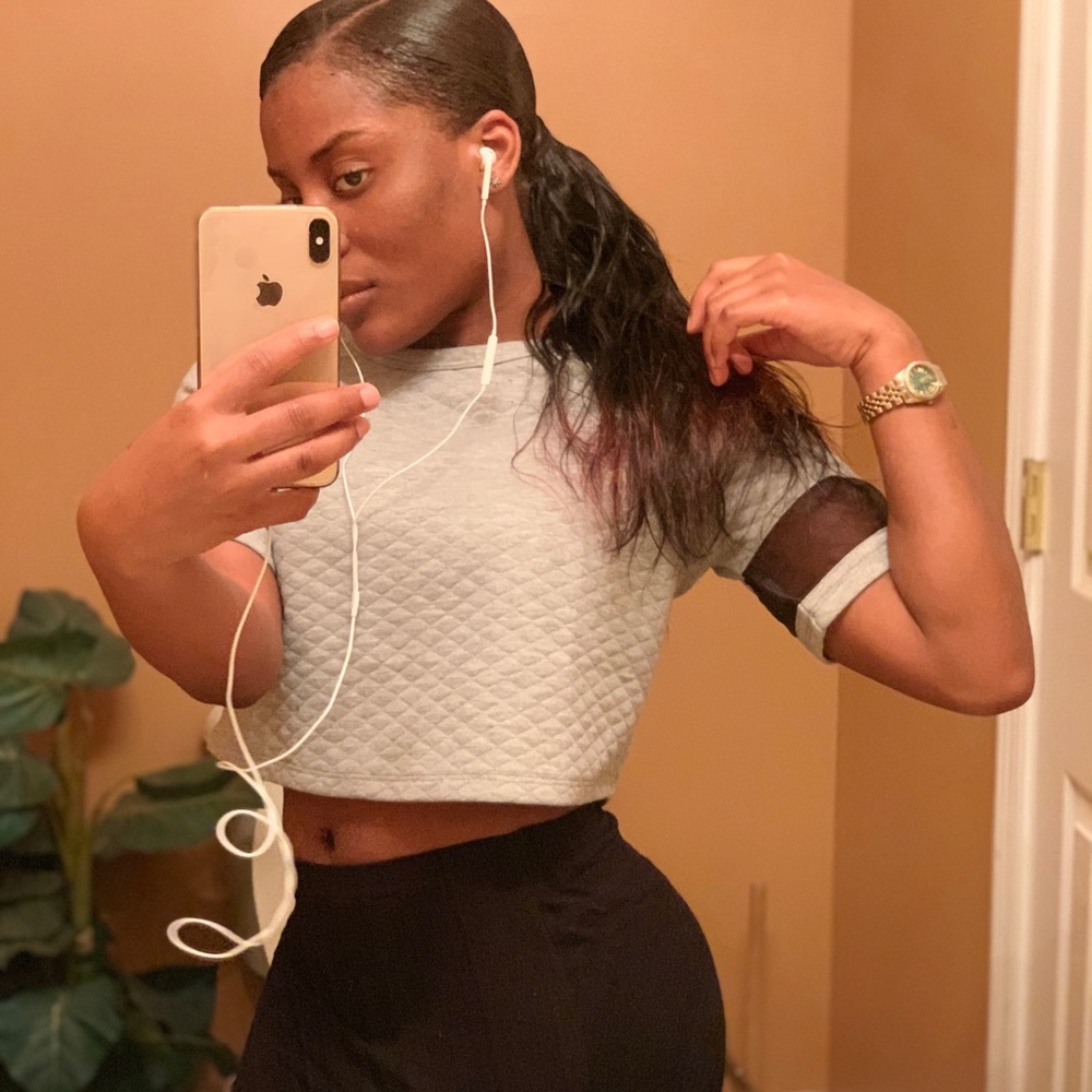 MITTOSHOP Gray Crop Top